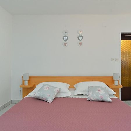 Apartment Dulijana 2042 Pula Ngoại thất bức ảnh