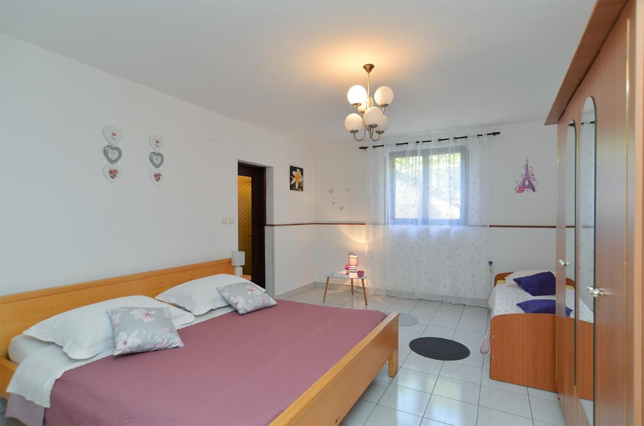 Apartment Dulijana 2042 Pula Ngoại thất bức ảnh