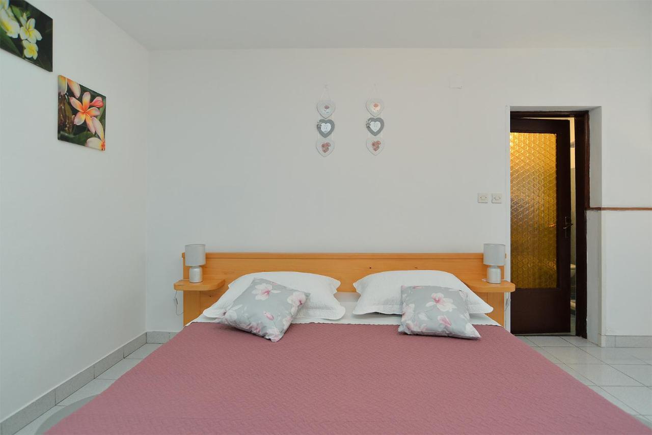 Apartment Dulijana 2042 Pula Ngoại thất bức ảnh